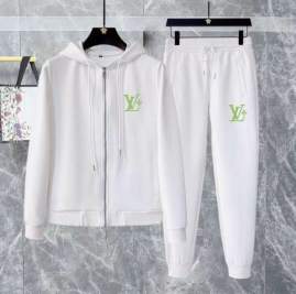 Picture of LV Sweater Suits _SKULVM-5XLkdtr0141022